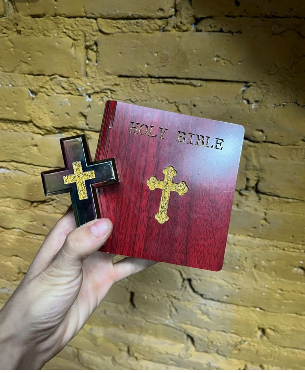 luminaria cruz flutuante